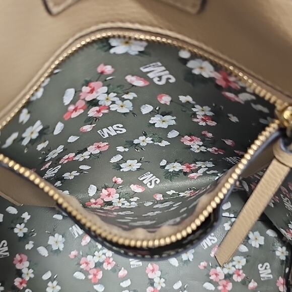 Steve Madden Chic Tan Faux Leather Tote Bag with Dual Handles Travel Bag Shop - Picture 8 of 12